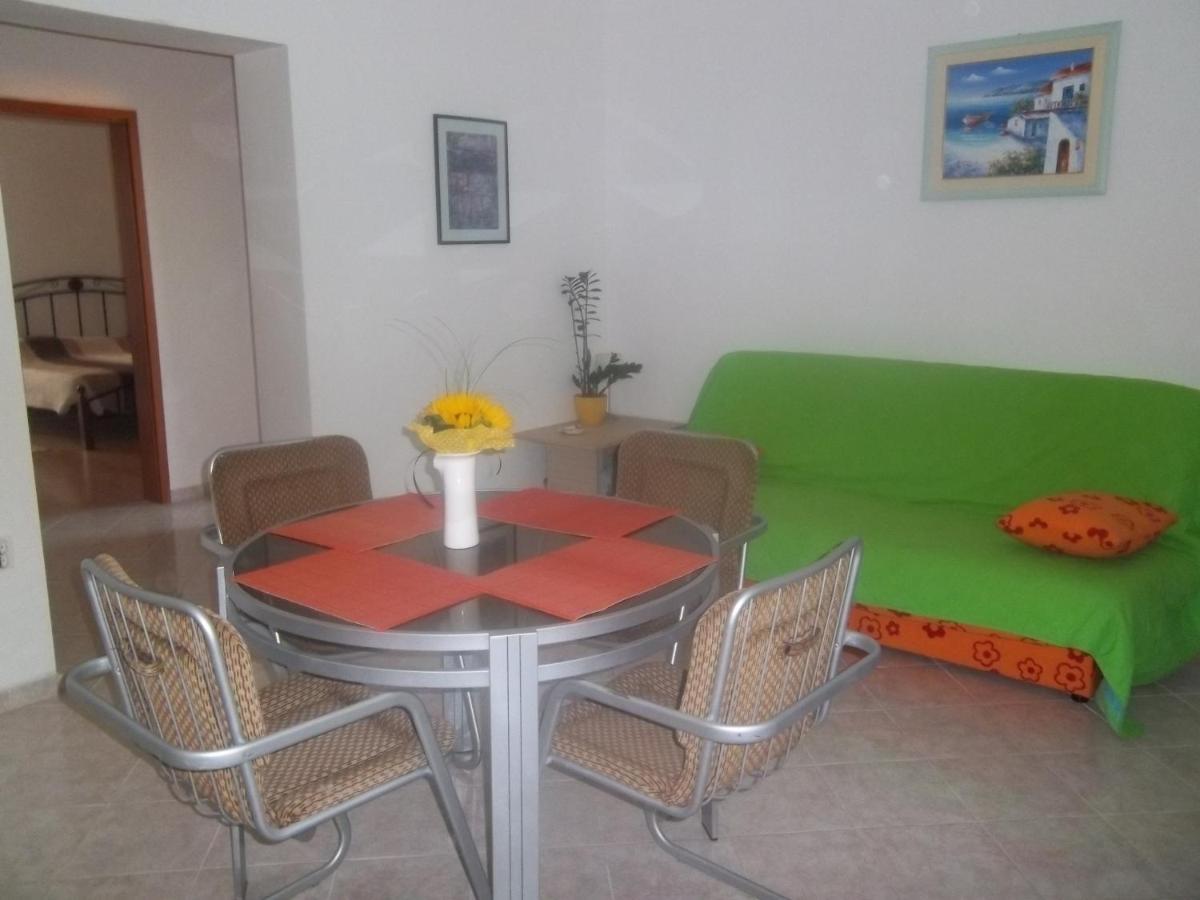 Apartment With A Parking Space - 11288